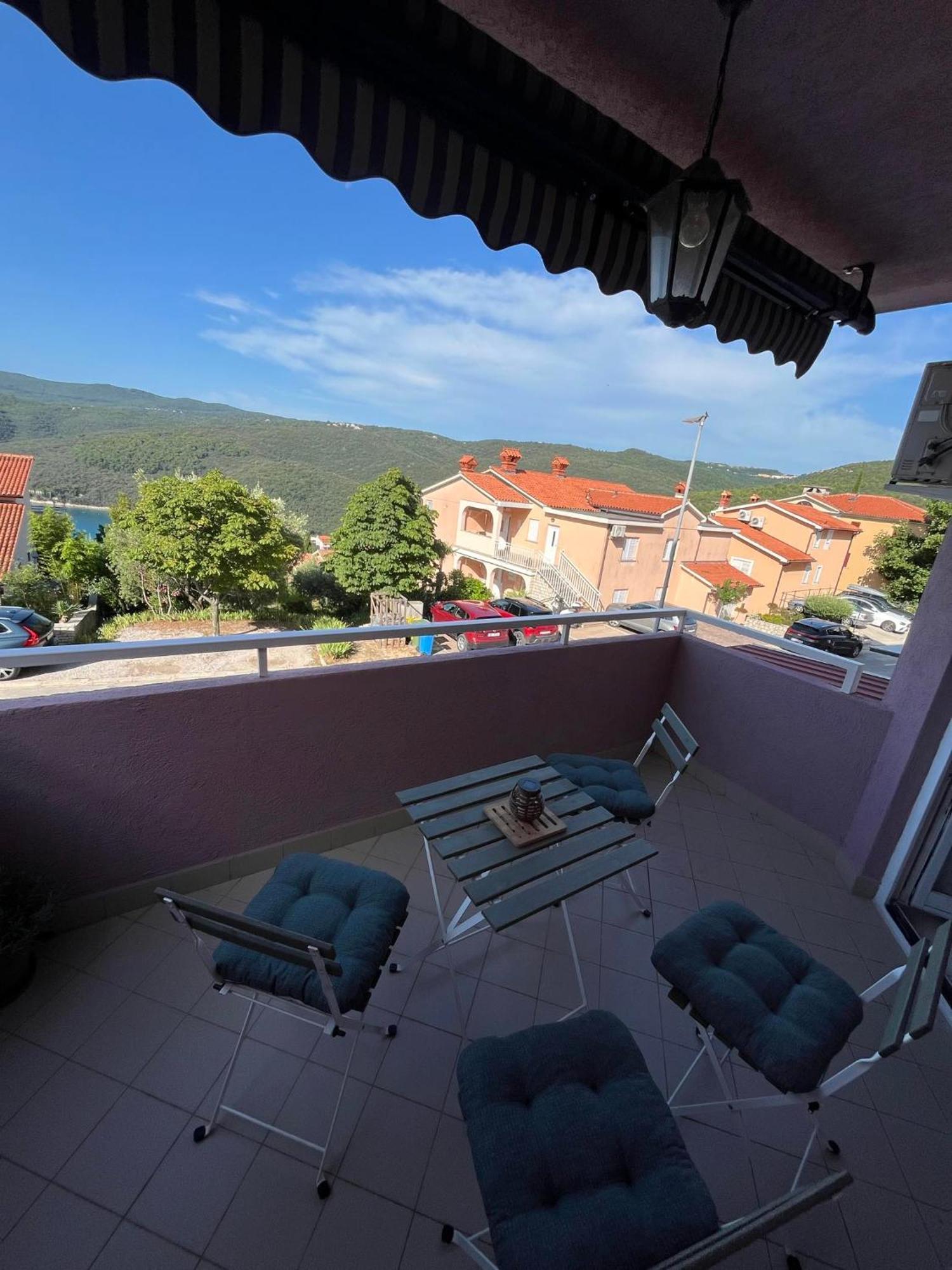 Apartment H&A Rabac Exteriör bild